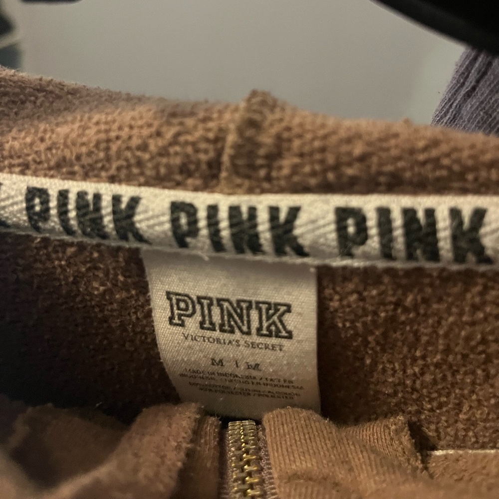 PINK pullover (medium) - Picture 2 of 2